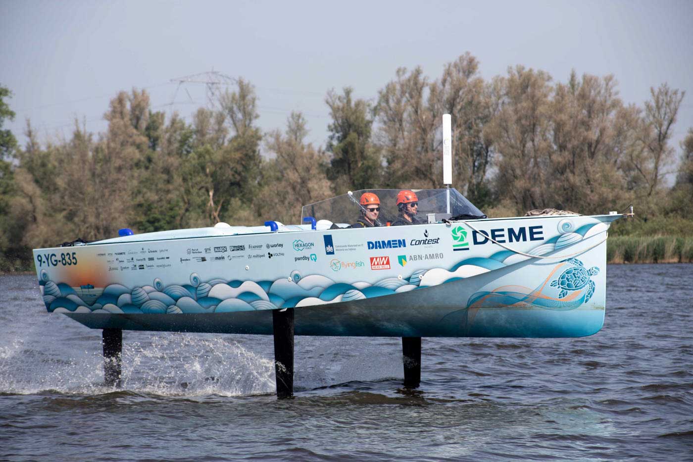 Picture of the Hydro Motion Team 2024 hydrofoiling boat