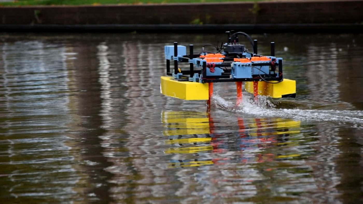 Picture of the HEARP hydrofoil test platform hydrofoiling