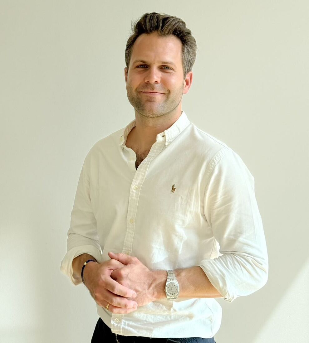 Dr. Nils Eiteneyer