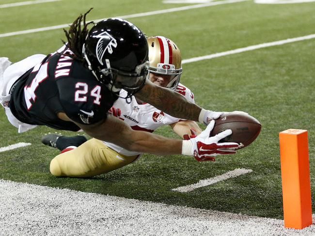 Facebook is popping after signing a massive deal for NFL highlights