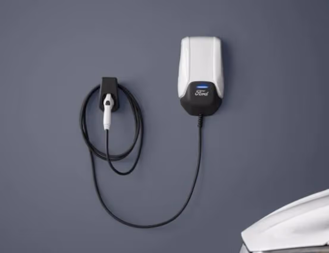 Image of Ford Connected Charging on a grey wall