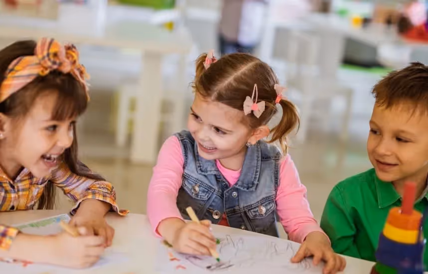 Young Rembrandts best music & art education with low cost