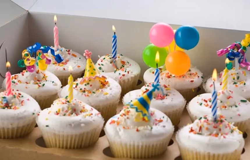 YUMMY CUPCAKES - Top Gourment Indulgence Cupcake Franchise With High Market Demand
