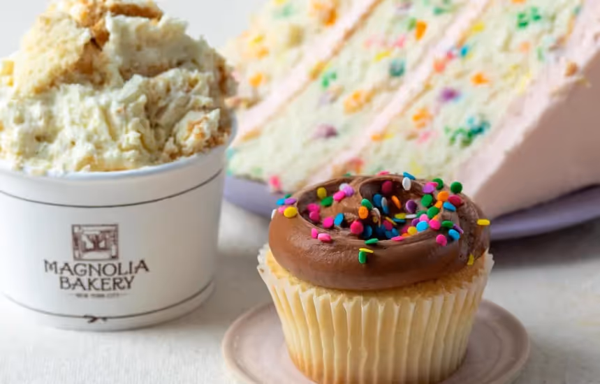 MAGNOLIA BAKERY -  Top Gourment Indulgence Cupcake Franchise With Strong Brand Recognition
