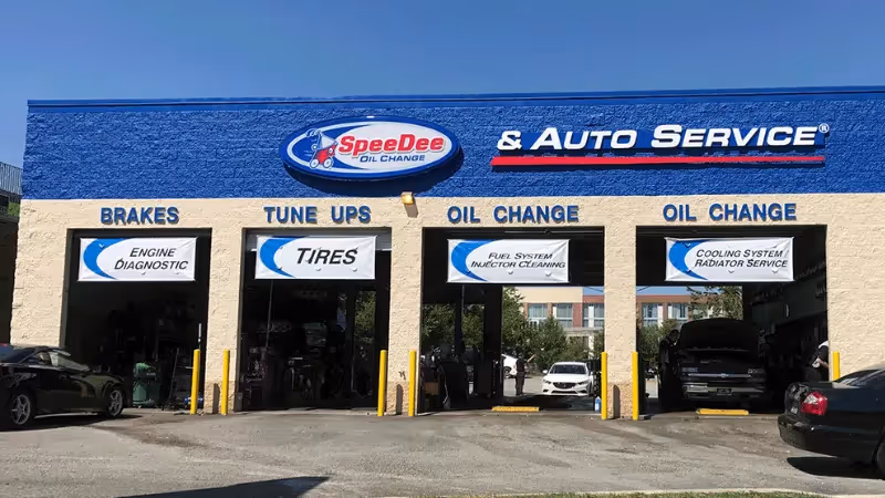 Speedee Oil Change & Auto Service Center top oil change franchise with low investment cost