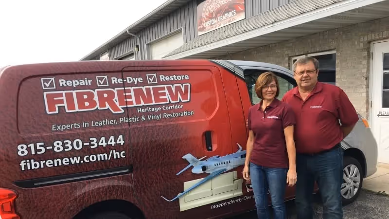 Fibrenew top car franchise with low investment cost