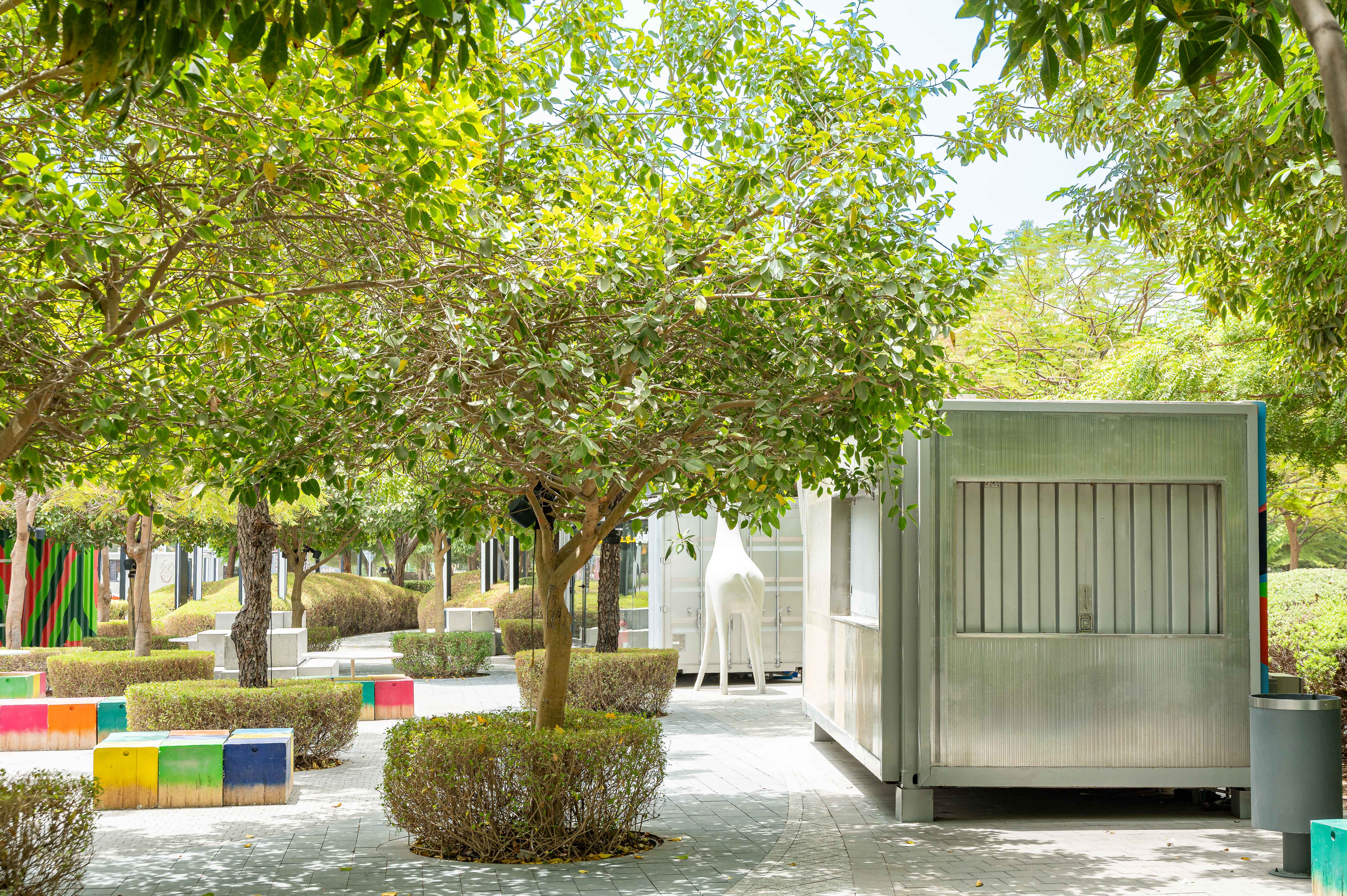 Local artisan food outlets add another level of service to the vibrant park offering park visitors the opportunity to stay longer and enjoy the many amenities available.