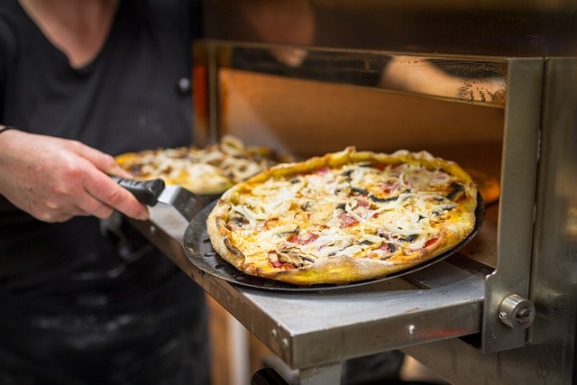 a convection oven exemploifies combined heat transfer phenomena