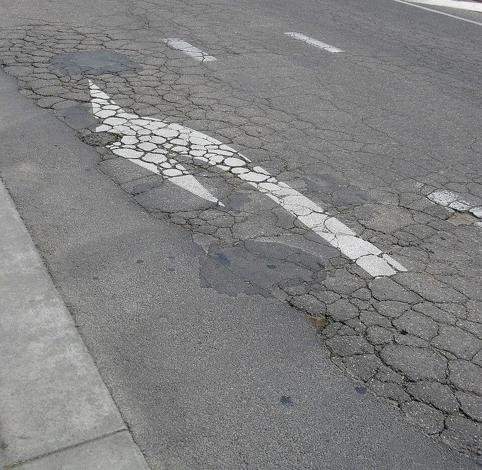 The nature and degree of asphalt deterioration is analyzed for predictive maintenance of roadways | source Wikimedia Commons author: Bidgee License: CC BY-SA 3.0