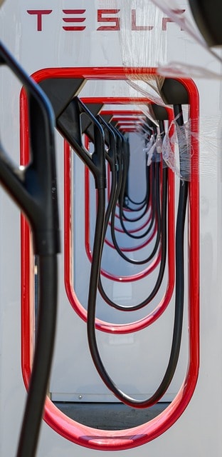 the zero-emission objective is driving the industry to innovate in electric vehicles including energy storage and distribution