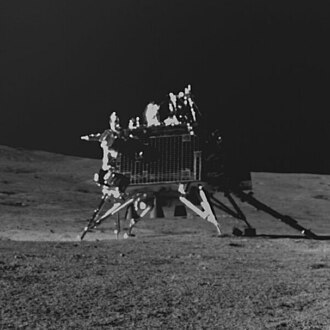 Space exploration: the Chandrayaan-3 Vikram lander on the lunar surface | wikipedia -Indian Space Research Organisation (GODL-India)