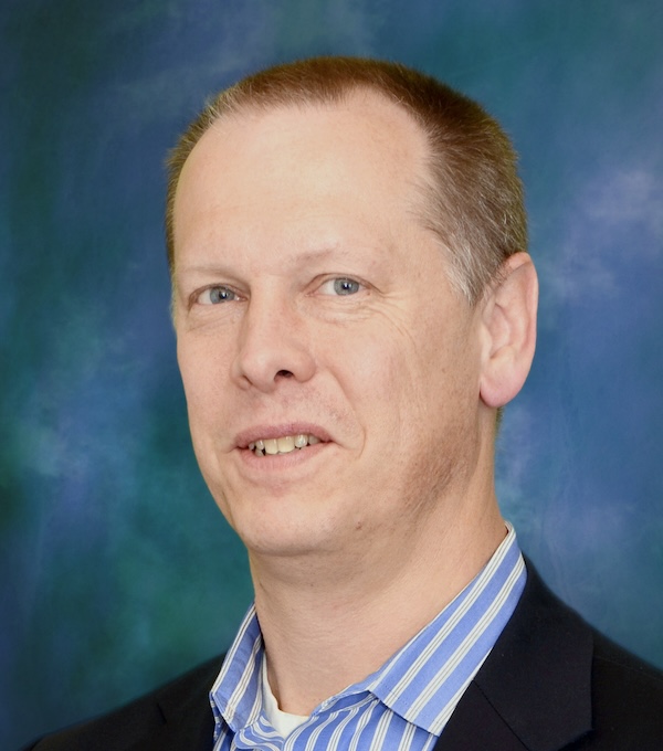 Peter Schroer headshot