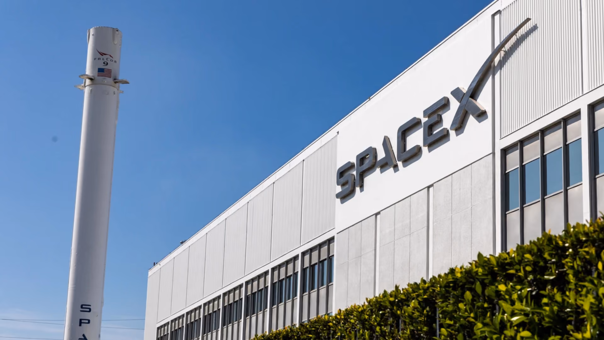 SpaceX Signs $6.3B Compute Deal