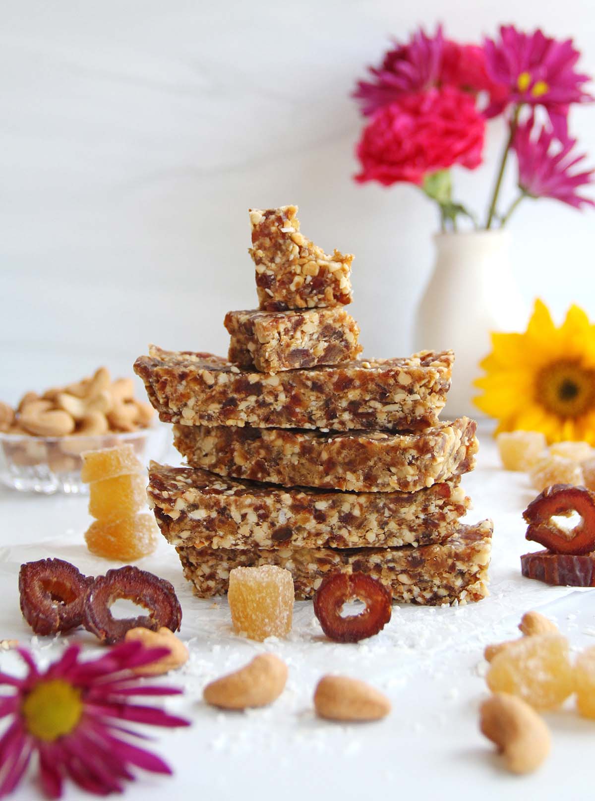 Easy Homemade Larabars (+ Infinite Flavor Variations)