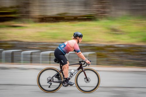 Waarom een base layer dragen in de zomer?