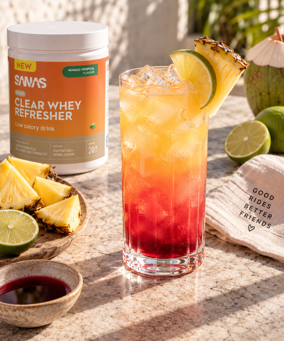 Tropical recovery drank met de Sanas Clear Whey Refresher