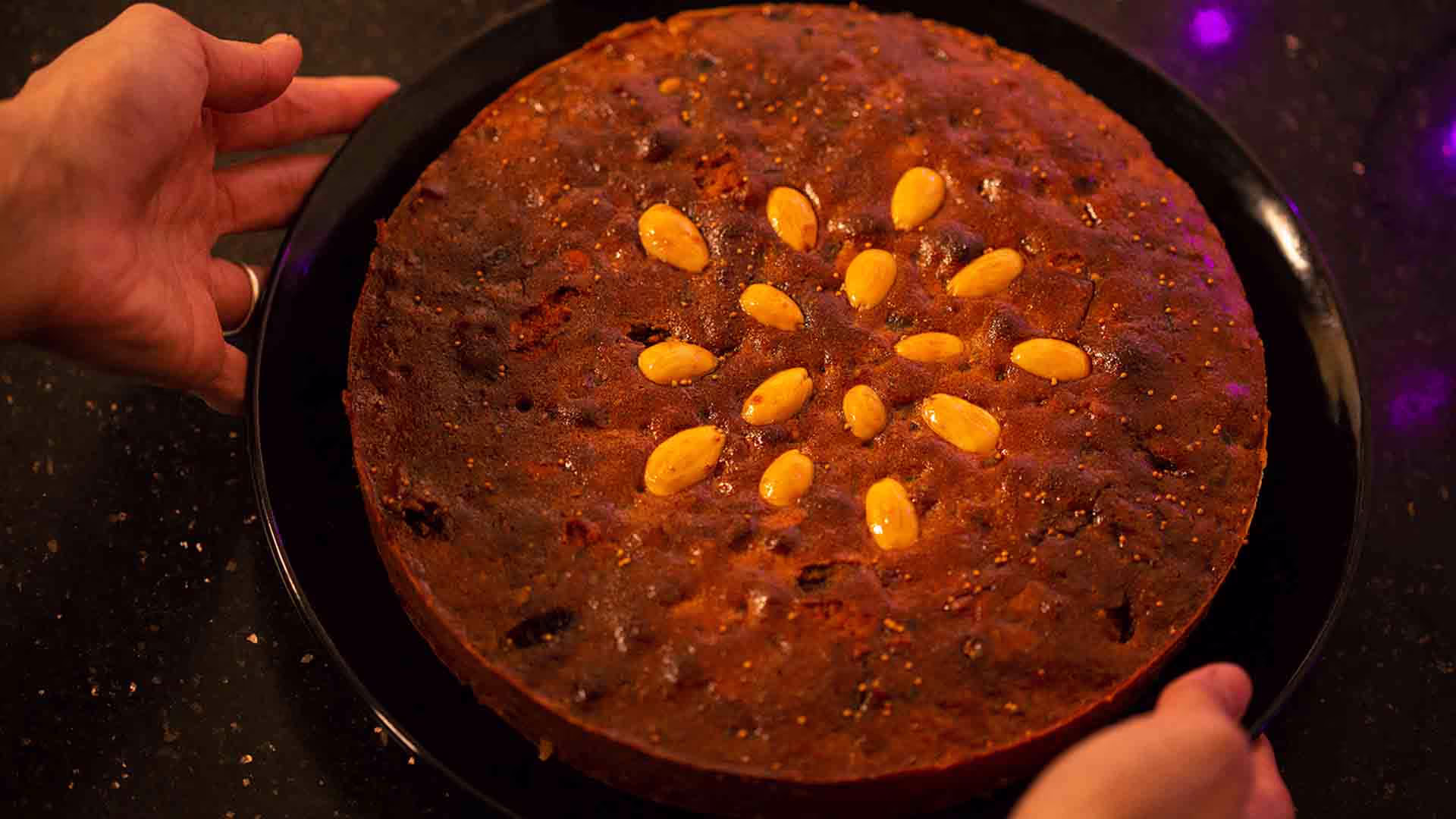 Christmas Fruitcake without Alcohol recipe with video
