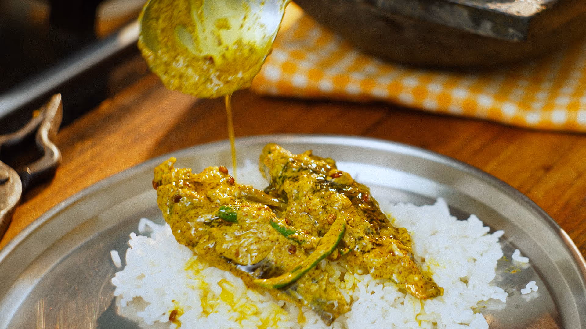 Tel Koi—shorshe diye recipe with video