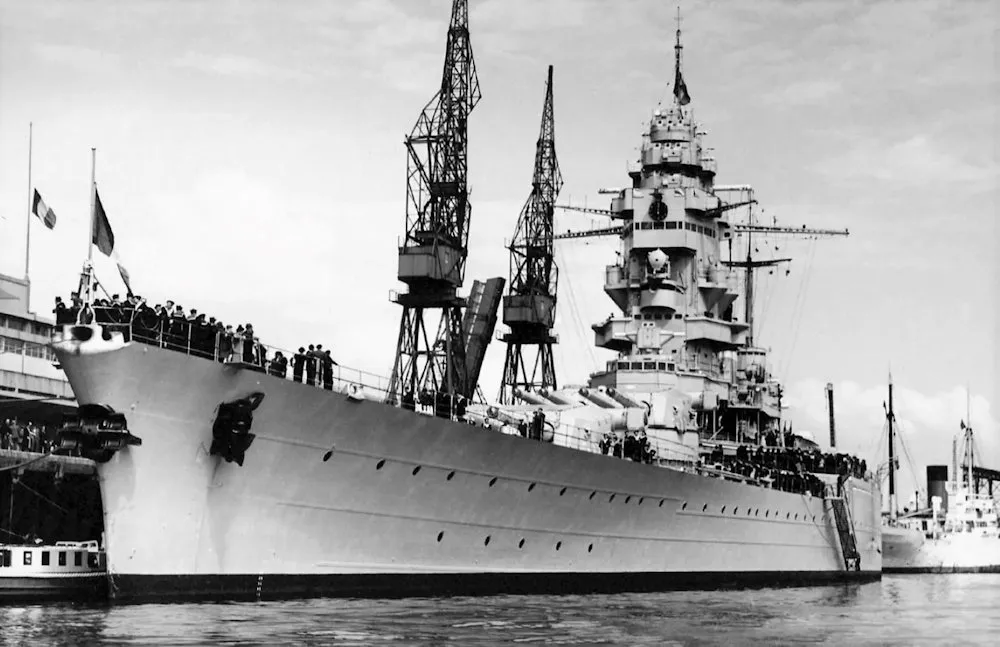 Dunkerque at Le Havre, June 1939