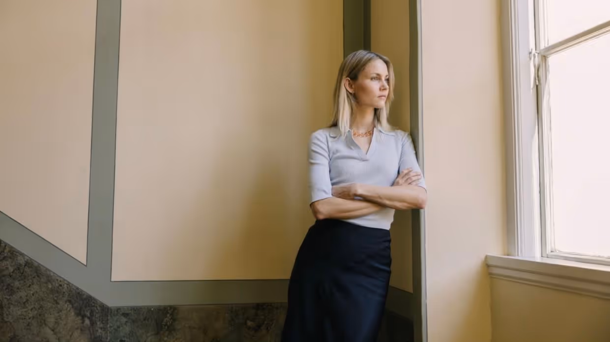 Anna Fast Nilsson shares her unique definition of success in a Børsen article about leadership and personal growth.