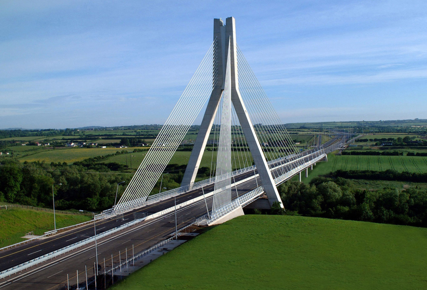  High‑Speed 5G Corridor from Rosslare to Dundalk – €3.5 Million Invested for County Louth & the M1 Corridor