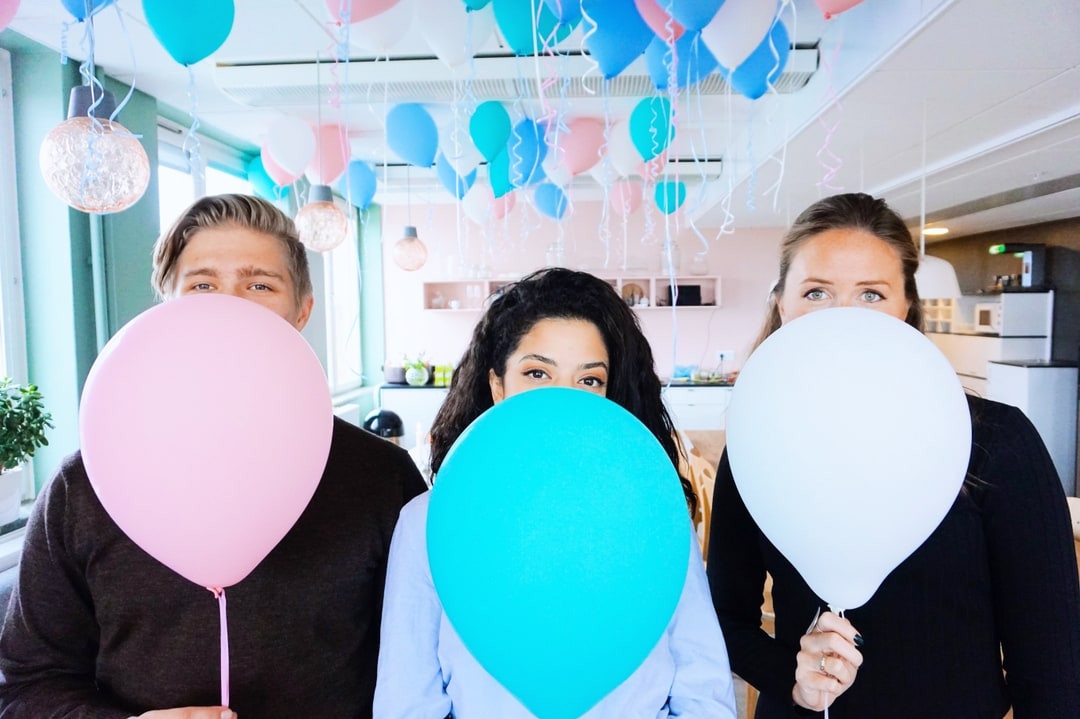 Glada anställda på Business Vision