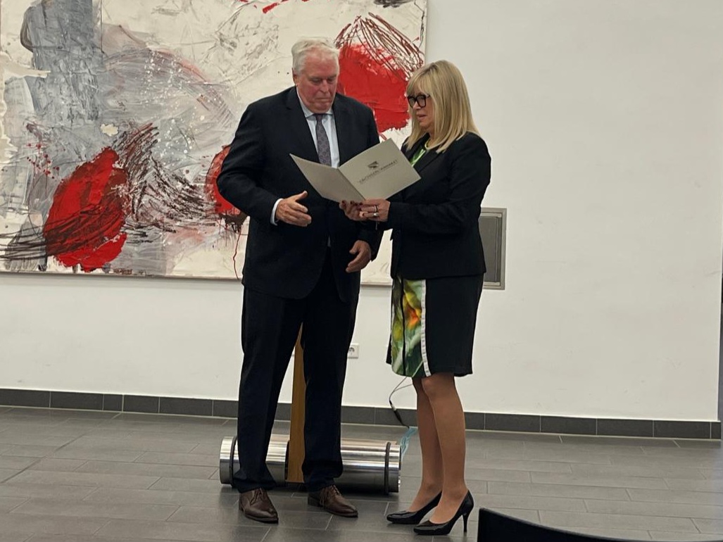 Ehrennadel für Helmut Herdt