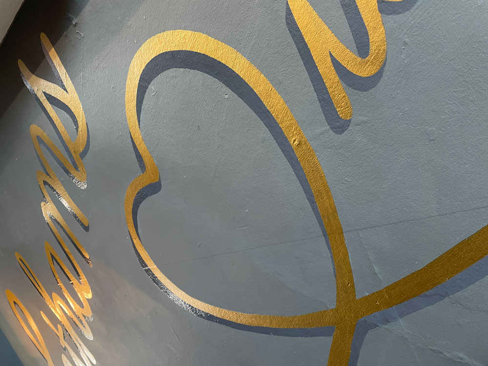 adamdoesdesign lathamshome interiors hand painted sign writing wall mural 5