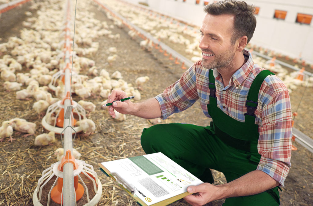 Farmer using Farmhouse consulting