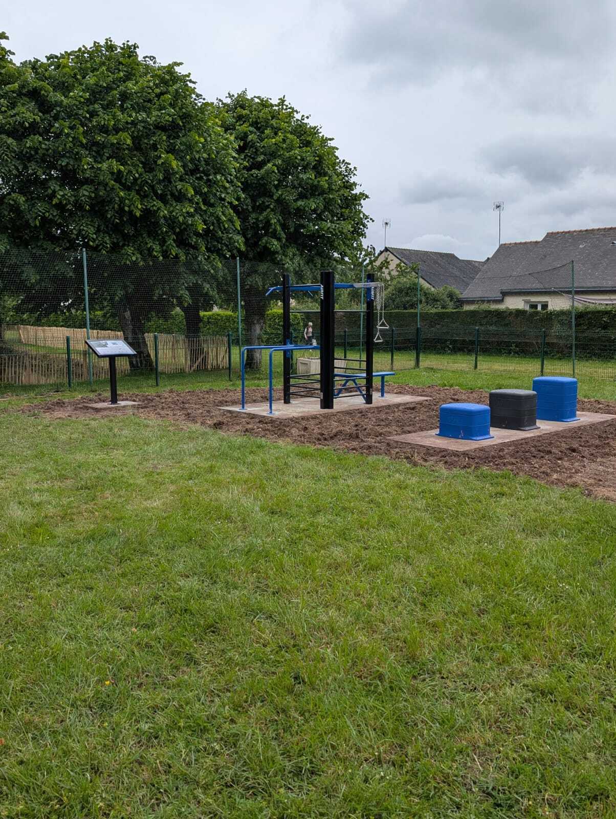Aire de fitness en plein air AirFit à Loireauxence