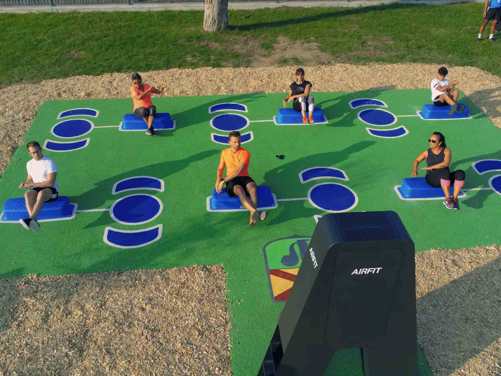 Sportifs à l'entraînement sur l'aire de sport du Parc de l'Argentière à Mandelieu-la-Napoule
