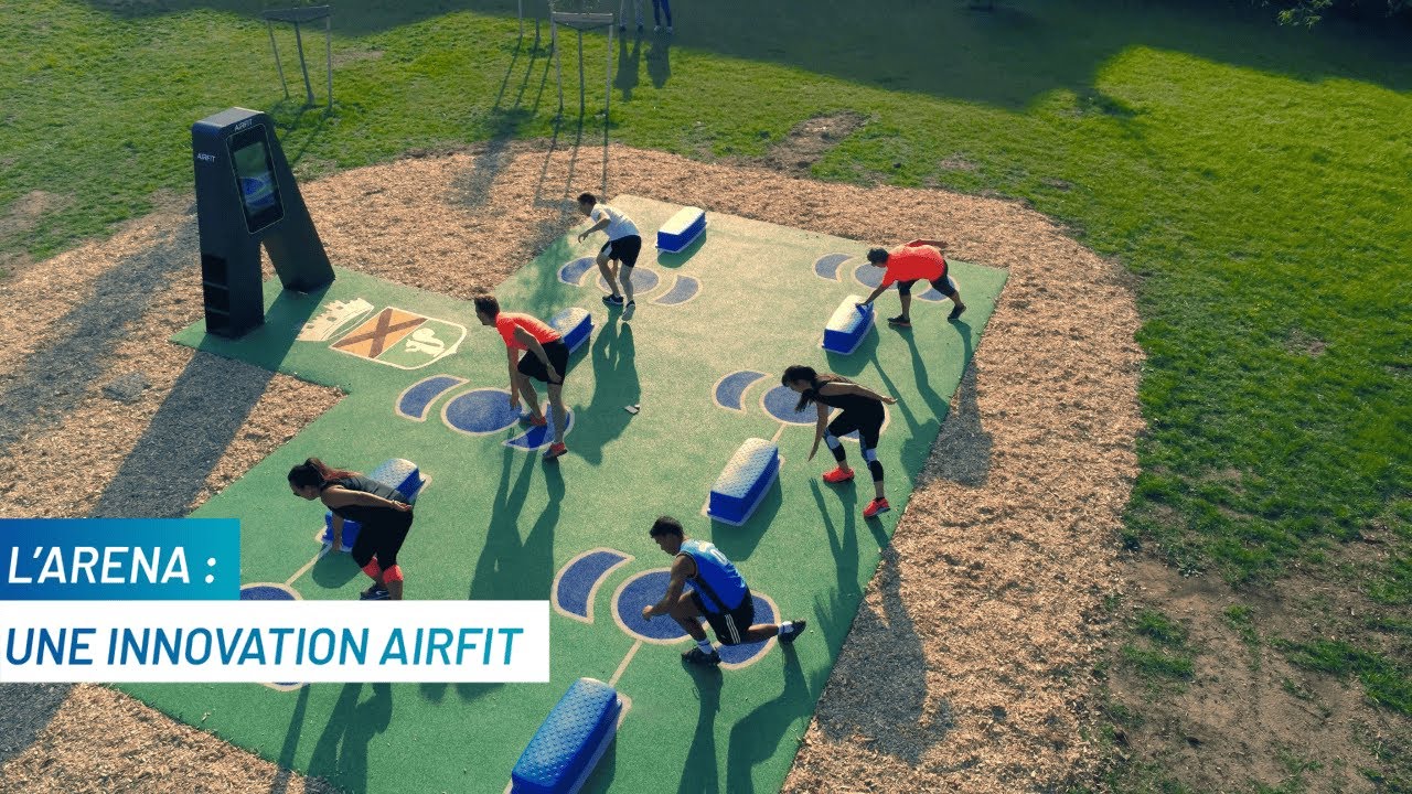 Vue aérienne d’une séance collective sur l’Arena AirFit