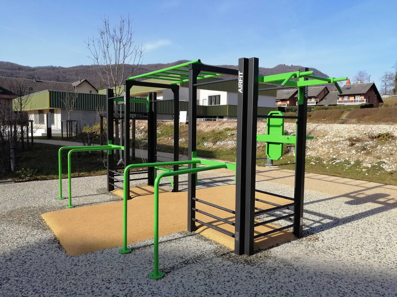 Aire de fitness extérieure AirFit installée à Grésy-sur-Aix