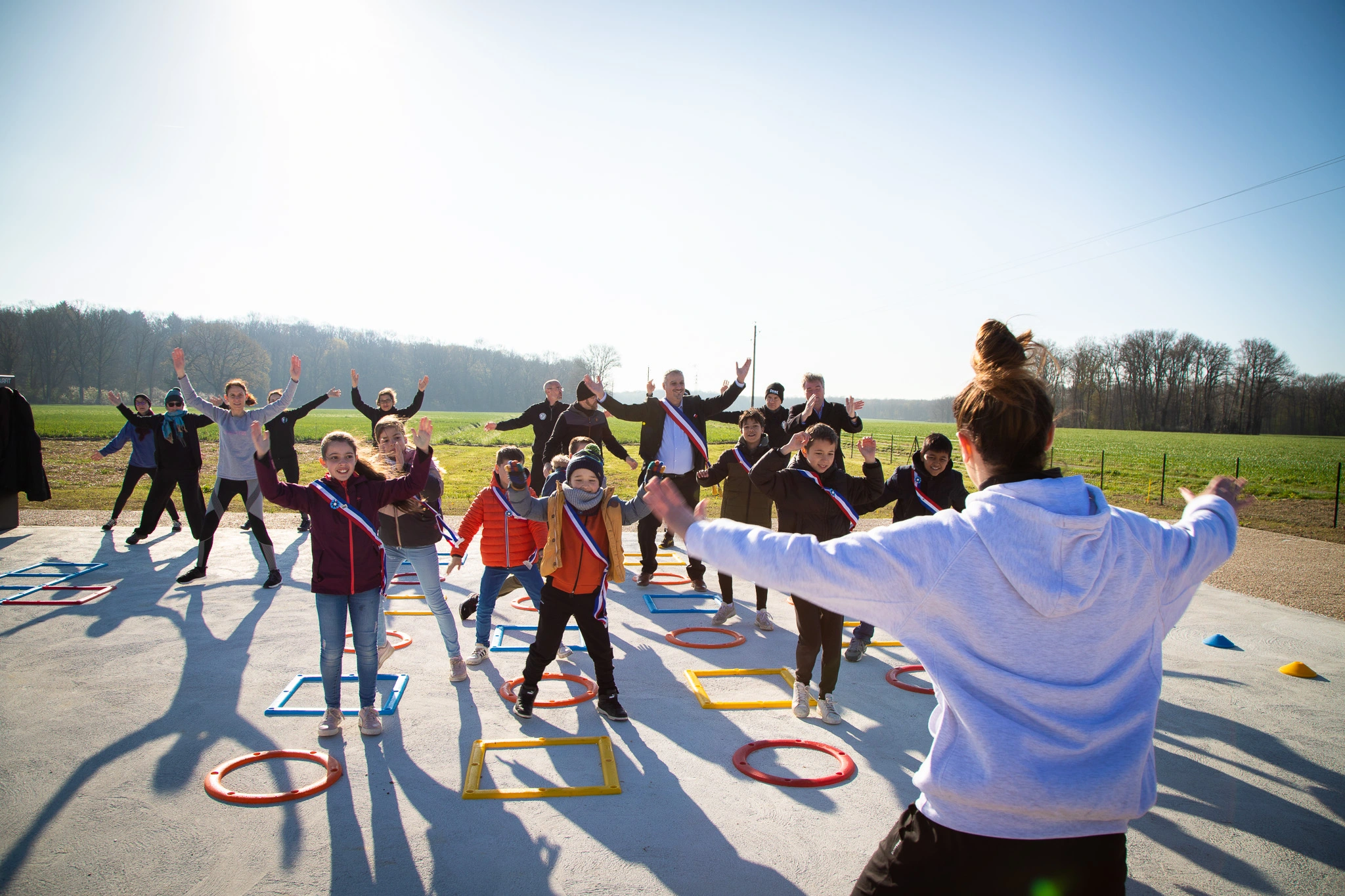 Coach sur l'aire de Street Workout de AirFit des Essarts-le-Roi