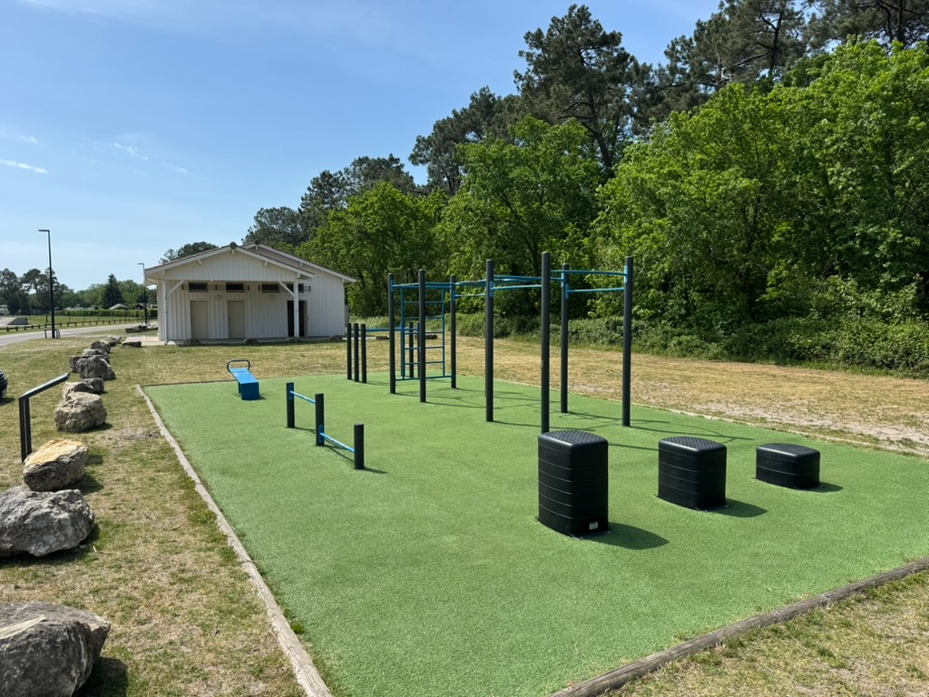 Équipements de street workout et modules de fitness extérieur AirFit
