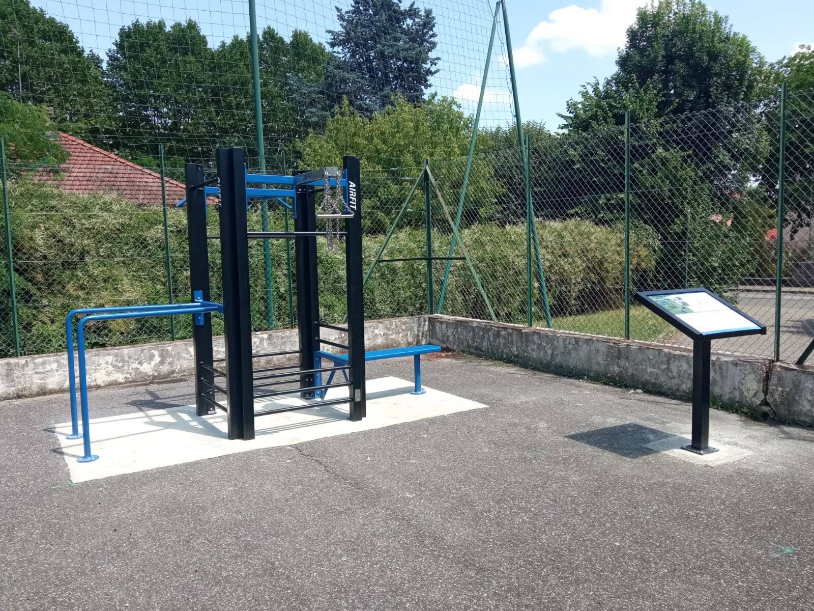 Aire de fitness extérieure AirFit installée à Anse