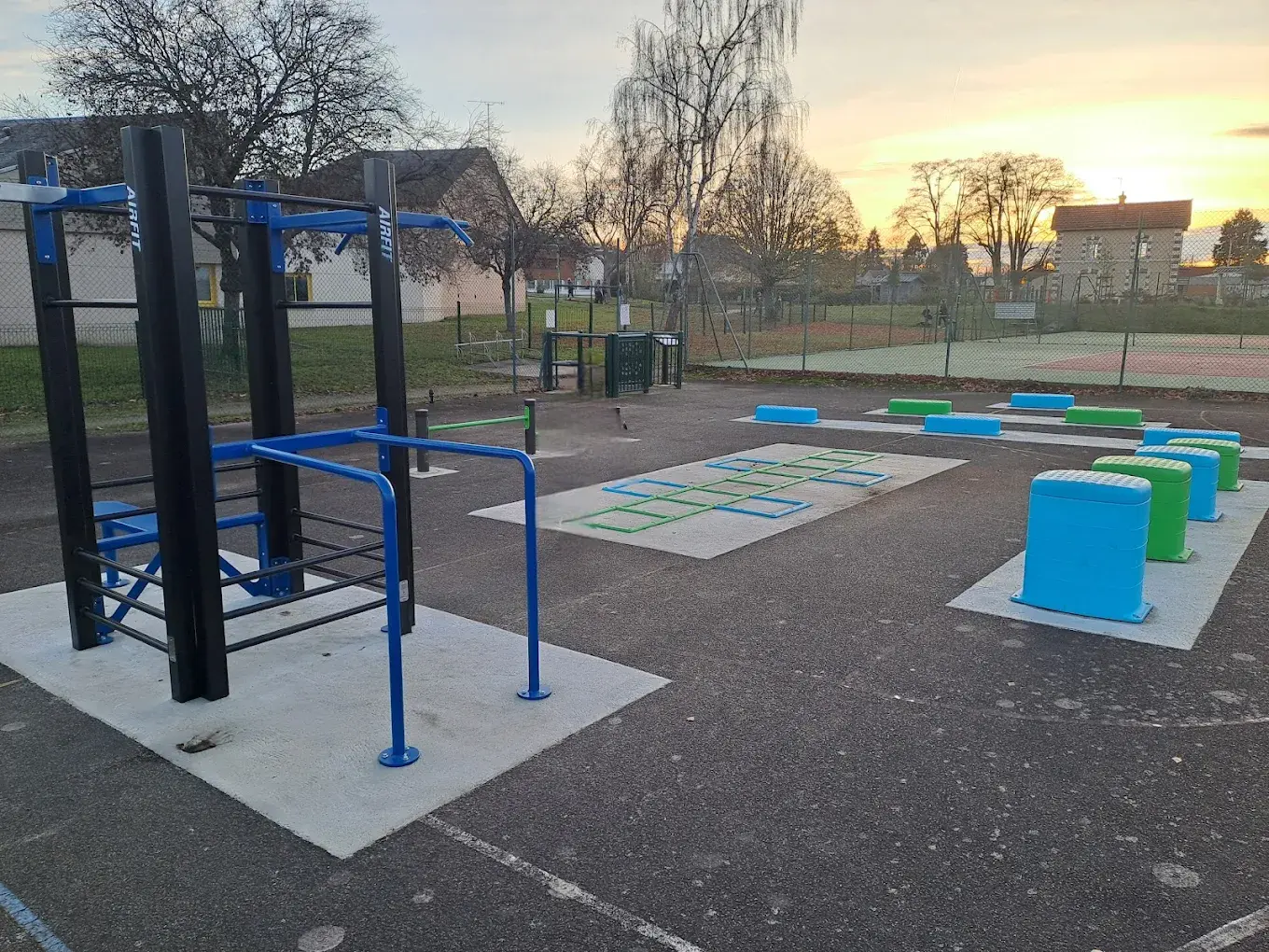 Aire de fitness extérieure AirFit installée à Cérans-Foulletourte