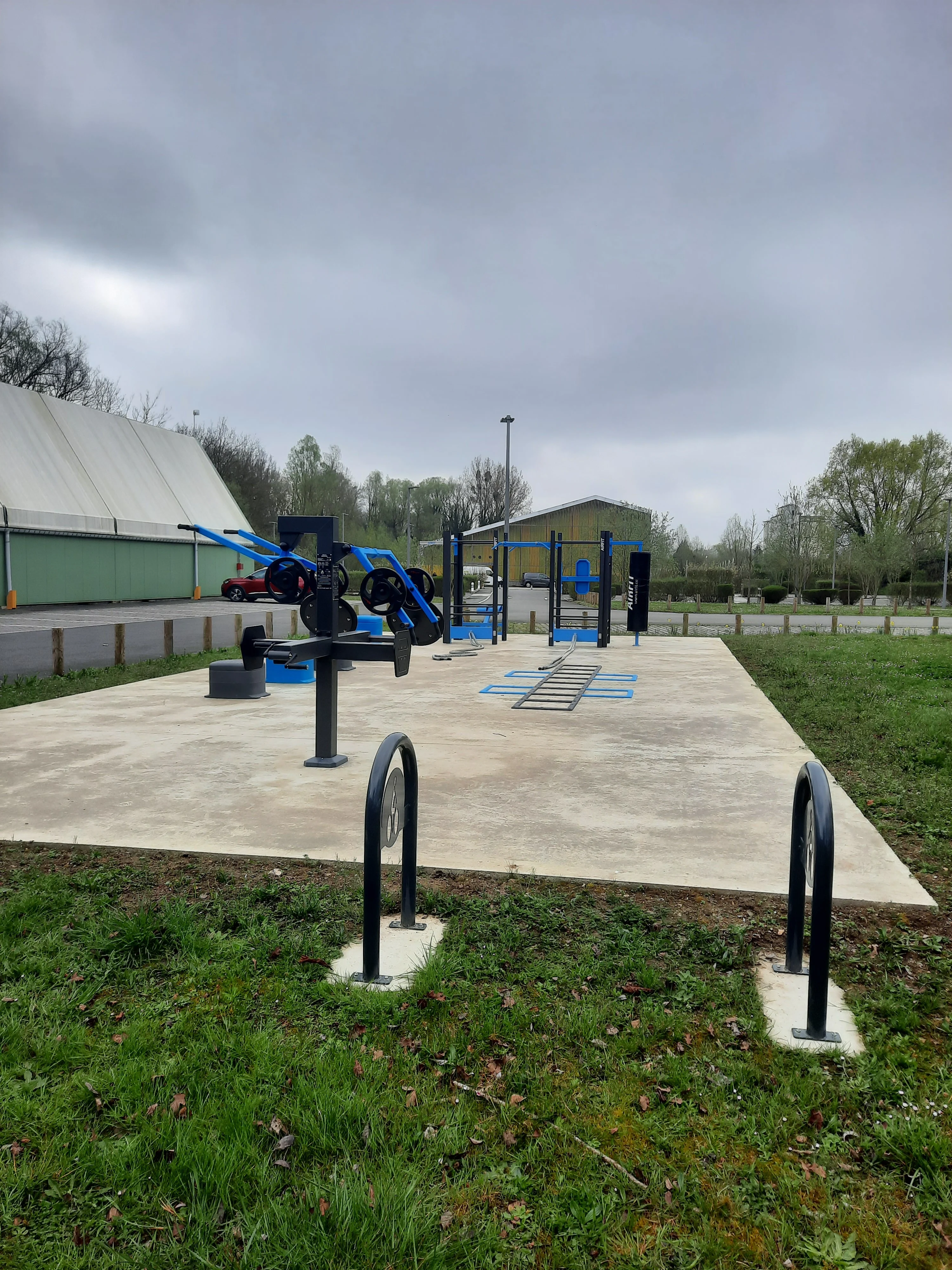 Aire de fitness AirFit à Longueil-Sainte-Marie — vue 1