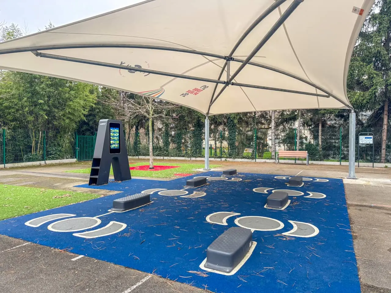 Arena installée par AirFit à Clichy — vue 1