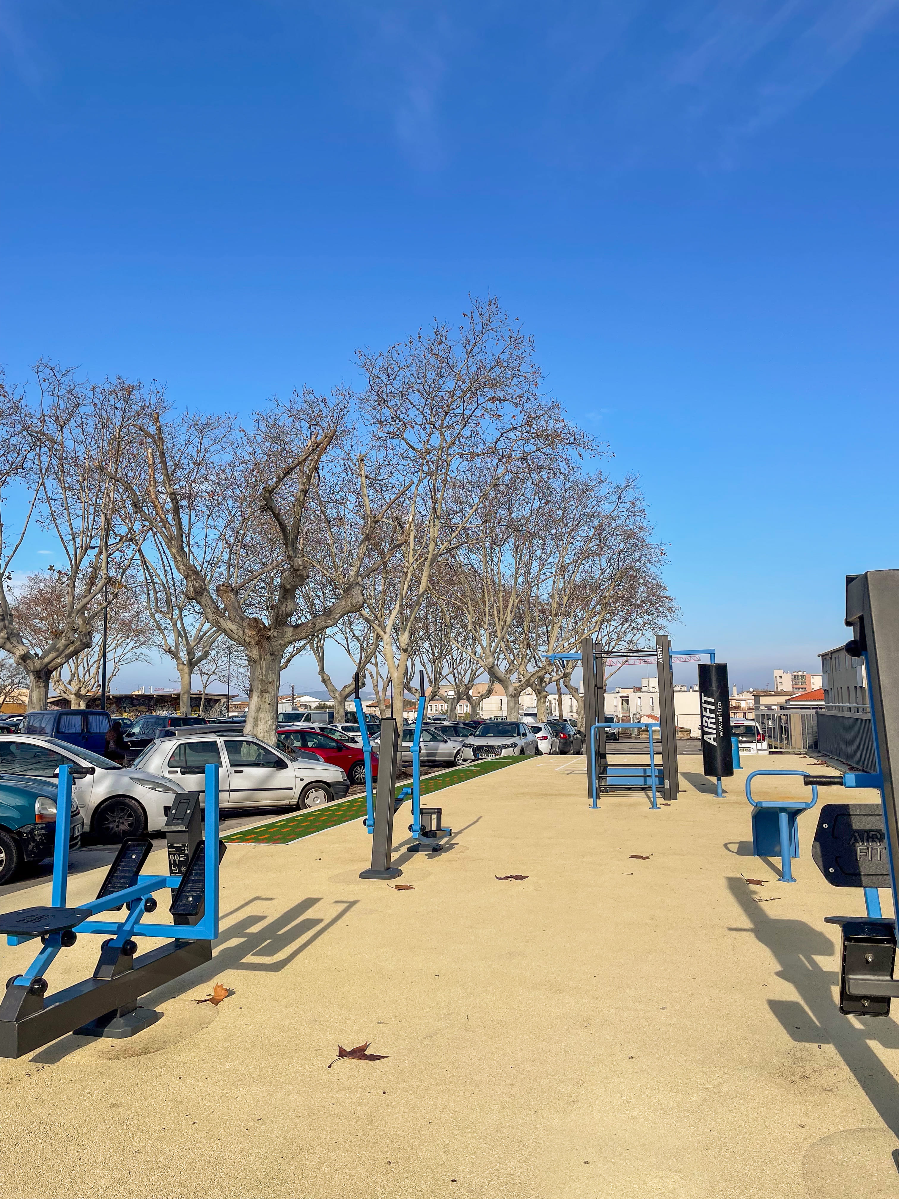 Aire de fitness installée par AirFit à Sète — vue 4