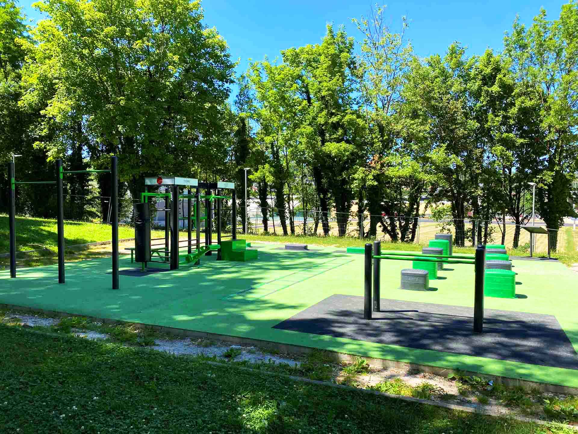 Aire de fitness AirFit de l'université de Franche-Comté à Besançon — vue 3