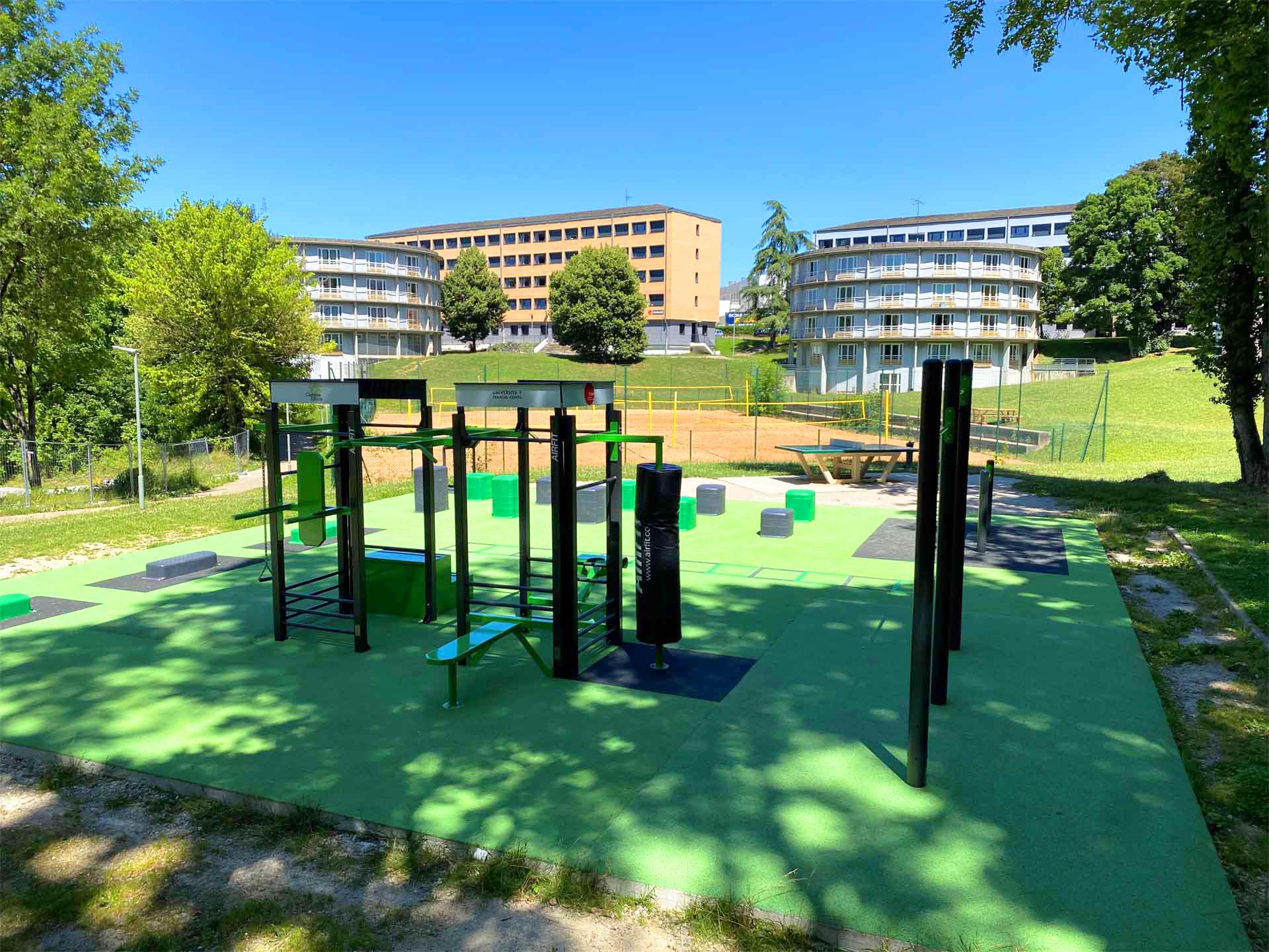 Aire de fitness AirFit de l'université de Franche-Comté à Besançon — vue 1