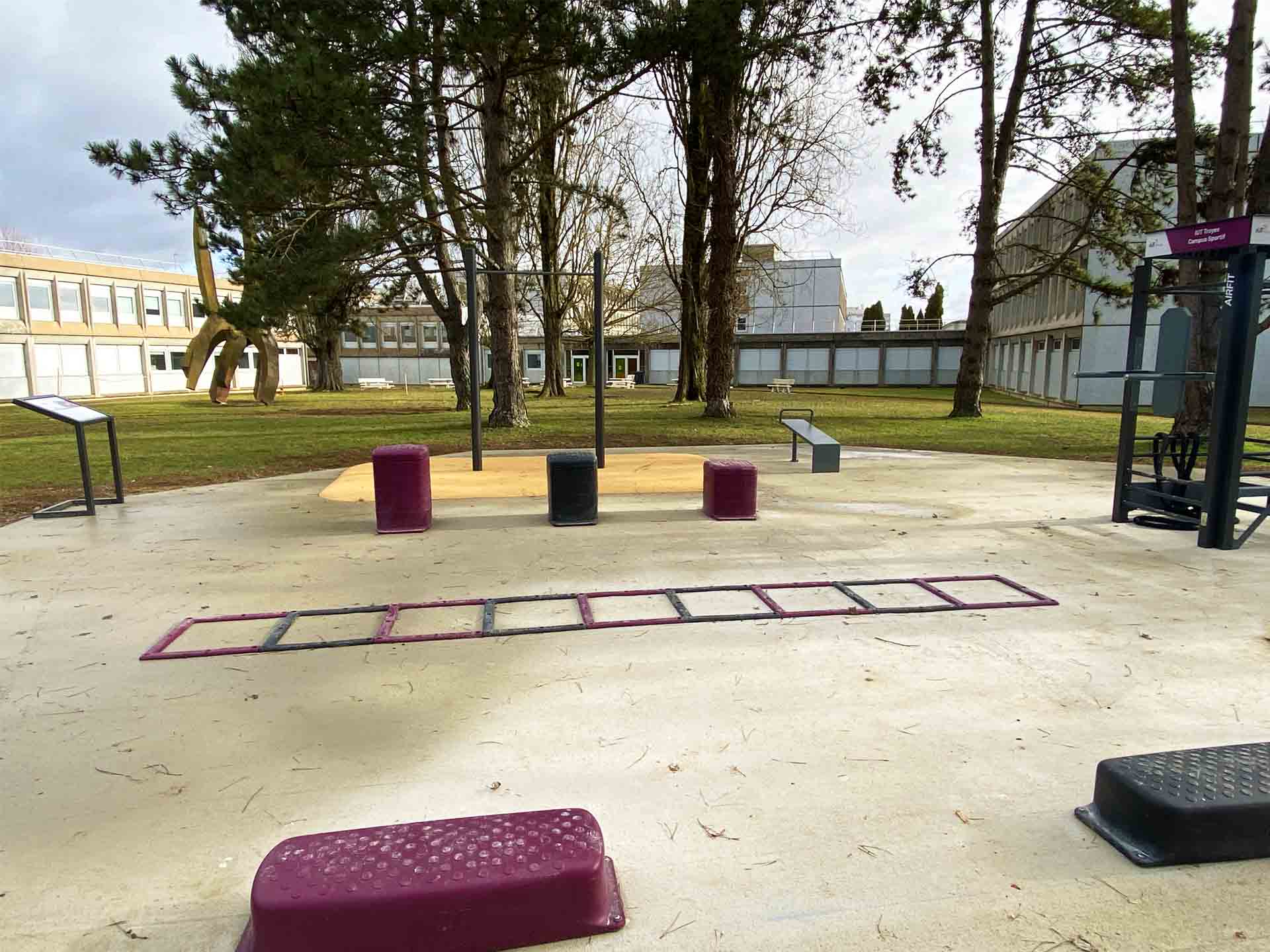 Aire de sport en plein air à l'IUT de Troyes
