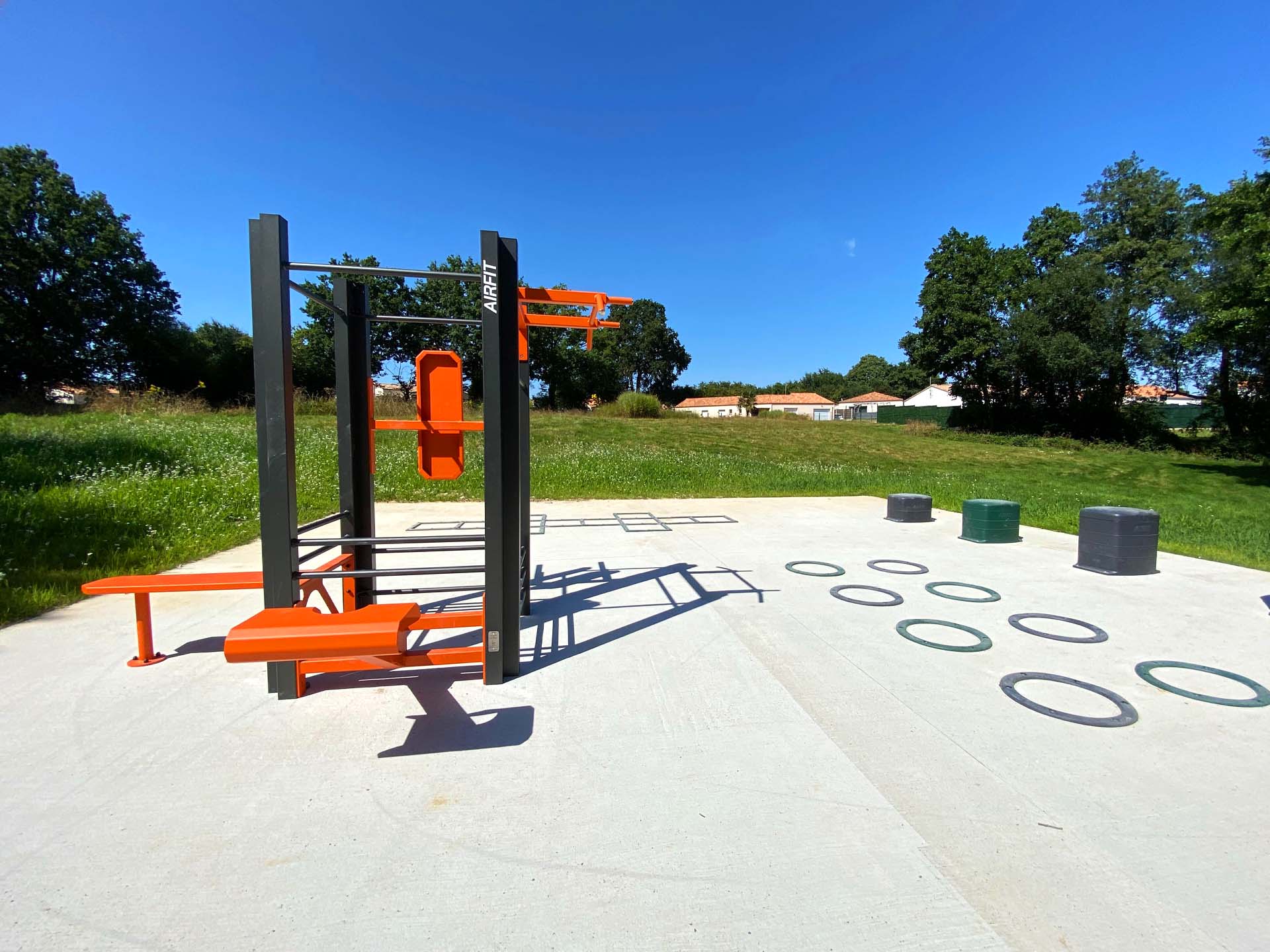 Photo de l'aire de fitness plein air de Mouilleron le Captif