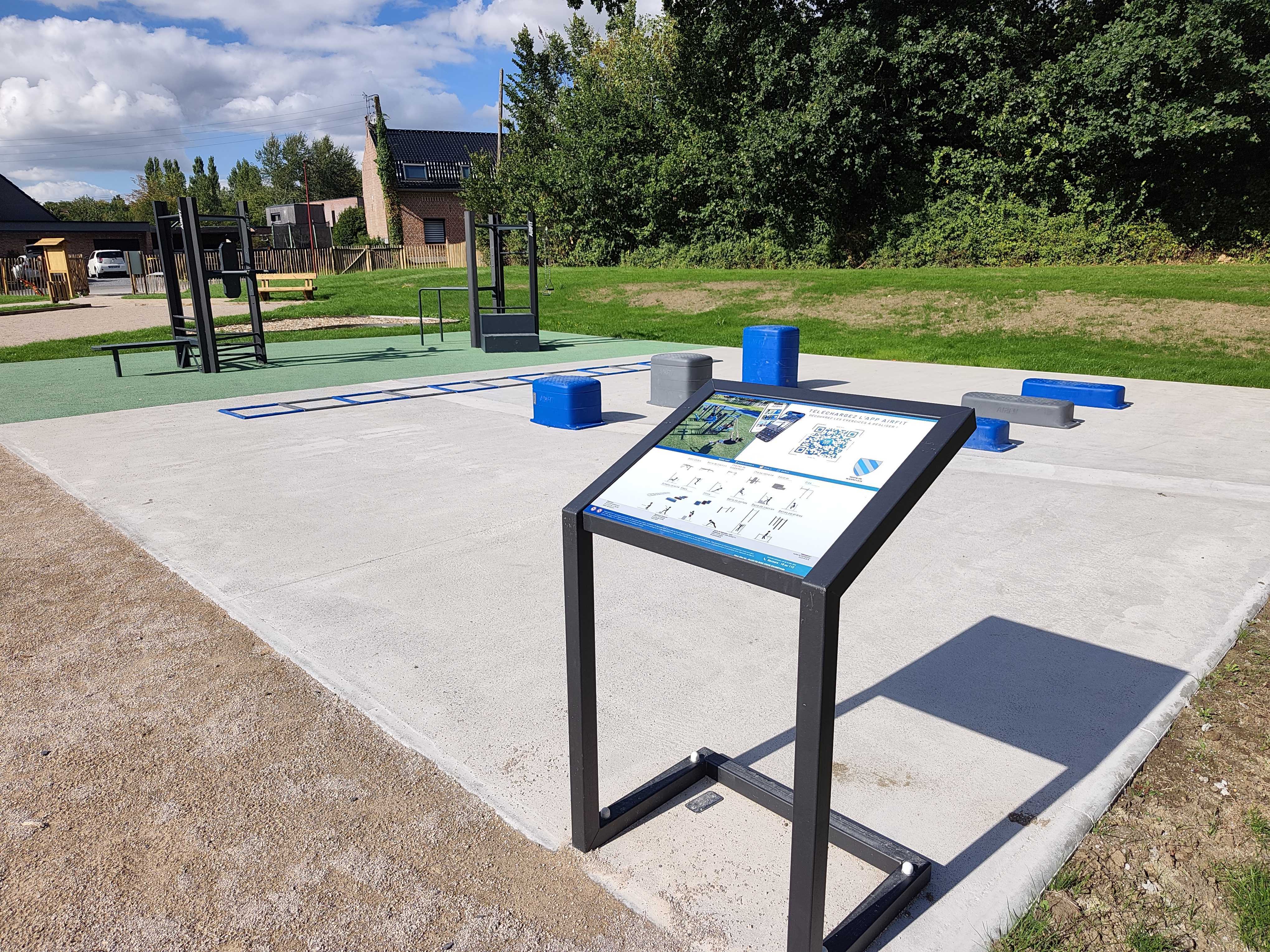 Aire de fitness extérieure AirFit en accès libre à Wannehain