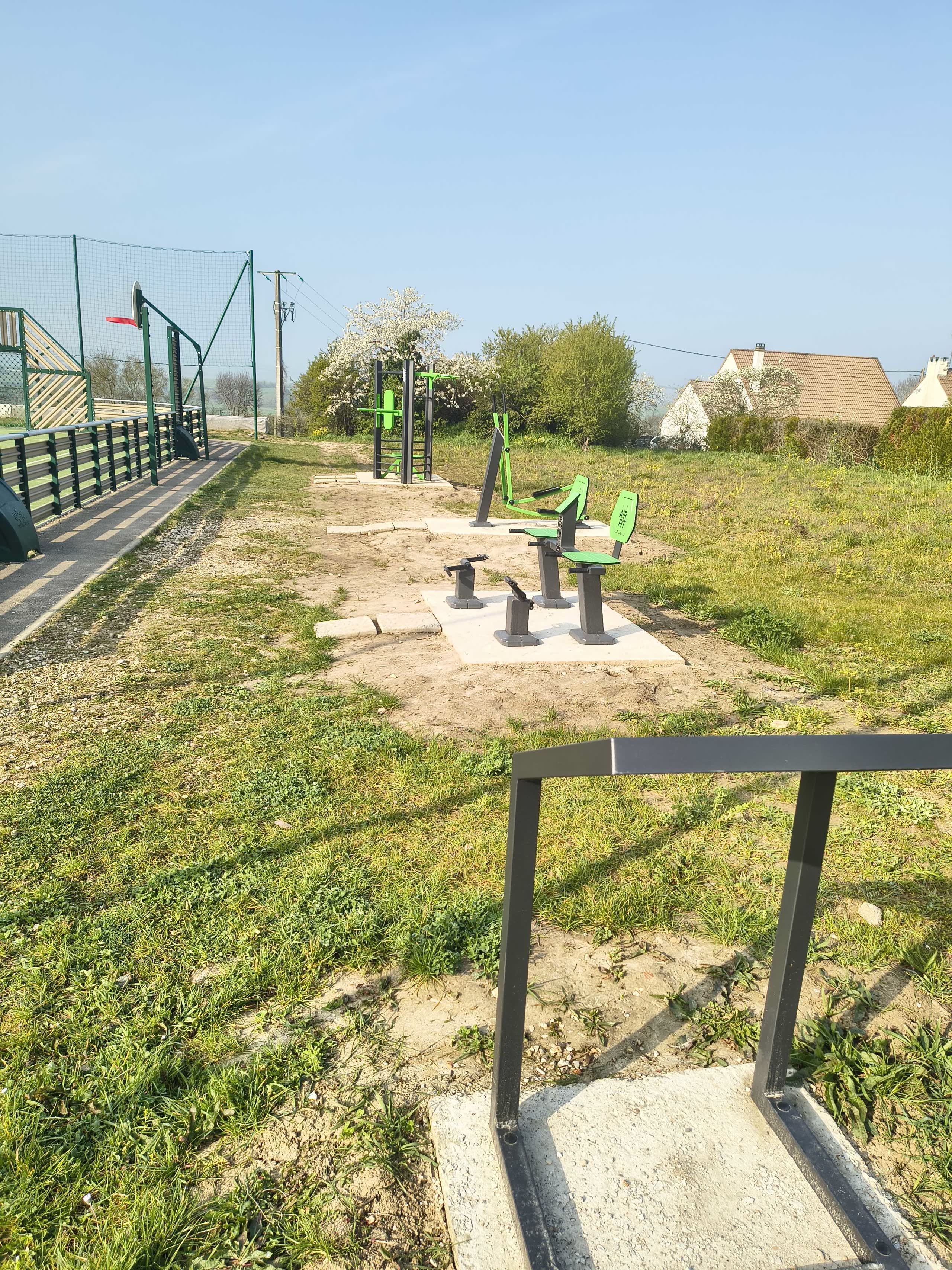 Aire de sport extérieure AirFit dans la commune de Chapet