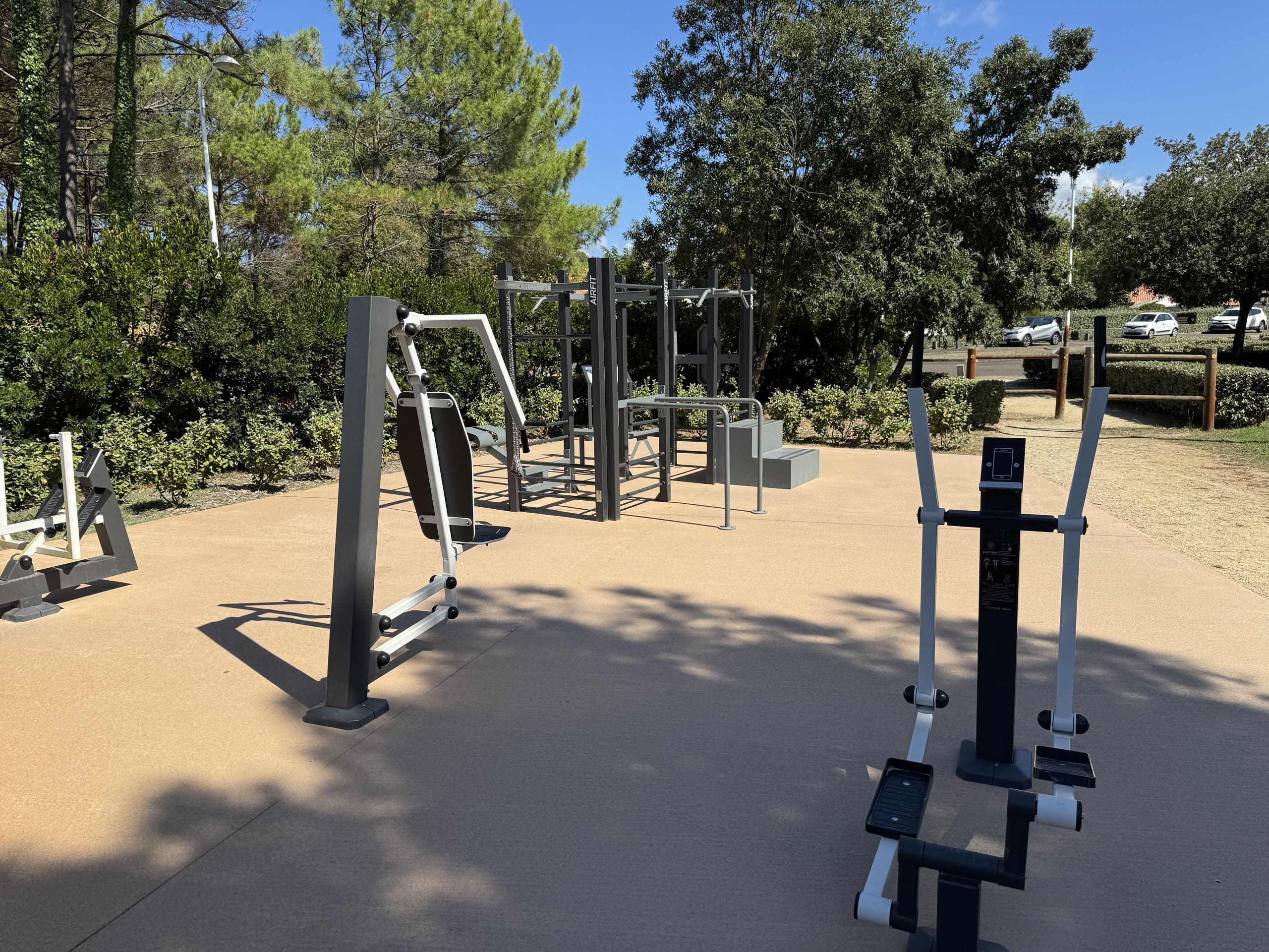 Équipements de fitness en plein air AirFit à Biscarrosse Plage