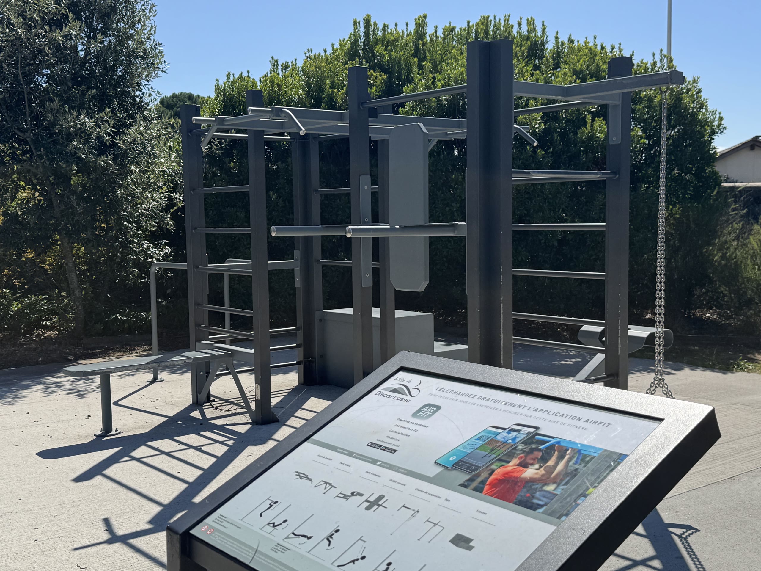 Équipements de fitness en plein air AirFit à Biscarrosse Bourg