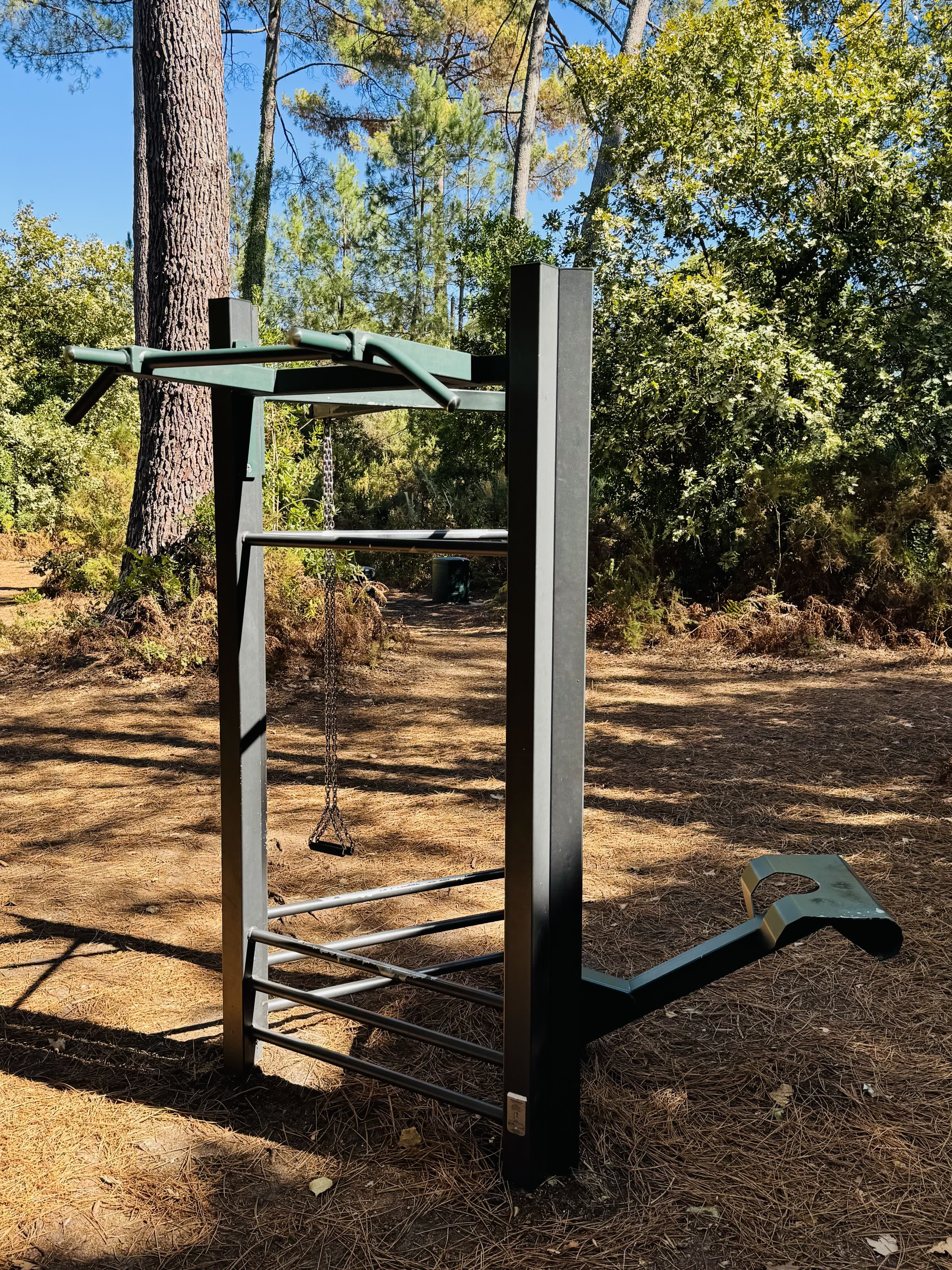 Aire de fitness extérieure AirFit installée à Sanguinet