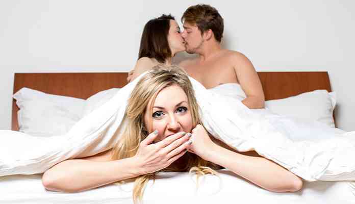 Threesome hiện diện xung quanh chúng ta